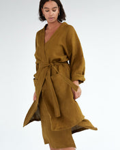 Load image into Gallery viewer, 100% French Flax Linen Shorts in Charcoal
