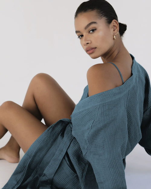 100% Linen Waffle Robe in Petrol