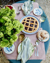 Load image into Gallery viewer, 100% Linen Napkins in Sage (Set of Four)