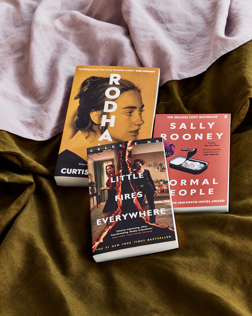 100% Linen Waffle Bath Towel in Turmeric