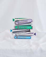 Load image into Gallery viewer, 100% Linen Waffle Bath Towel in Turmeric