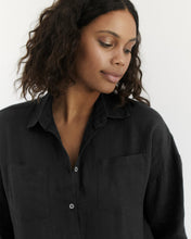 Load image into Gallery viewer, 100% Linen Long Sleeve Shirt in Charcoal