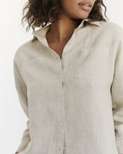 Load image into Gallery viewer, 100% Linen Long Sleeve Shirt in Oatmeal