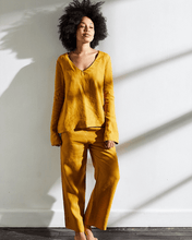 Load image into Gallery viewer, 100% French Flax Linen Top in Turmeric