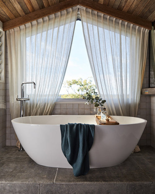 100% Linen Waffle Bath Towel in Petrol