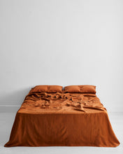 Load image into Gallery viewer, Rust 100% Flax Linen Sheet Set