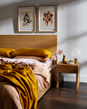 Load image into Gallery viewer, Turmeric 100% French Flax Linen Throw
