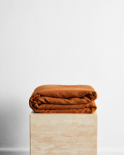 Load image into Gallery viewer, Rust 100% French Flax Linen Throw