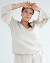 Load image into Gallery viewer, 100% French Flax Linen Top in Oatmeal