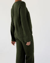 Load image into Gallery viewer, 100% French Flax Linen Top in Olive